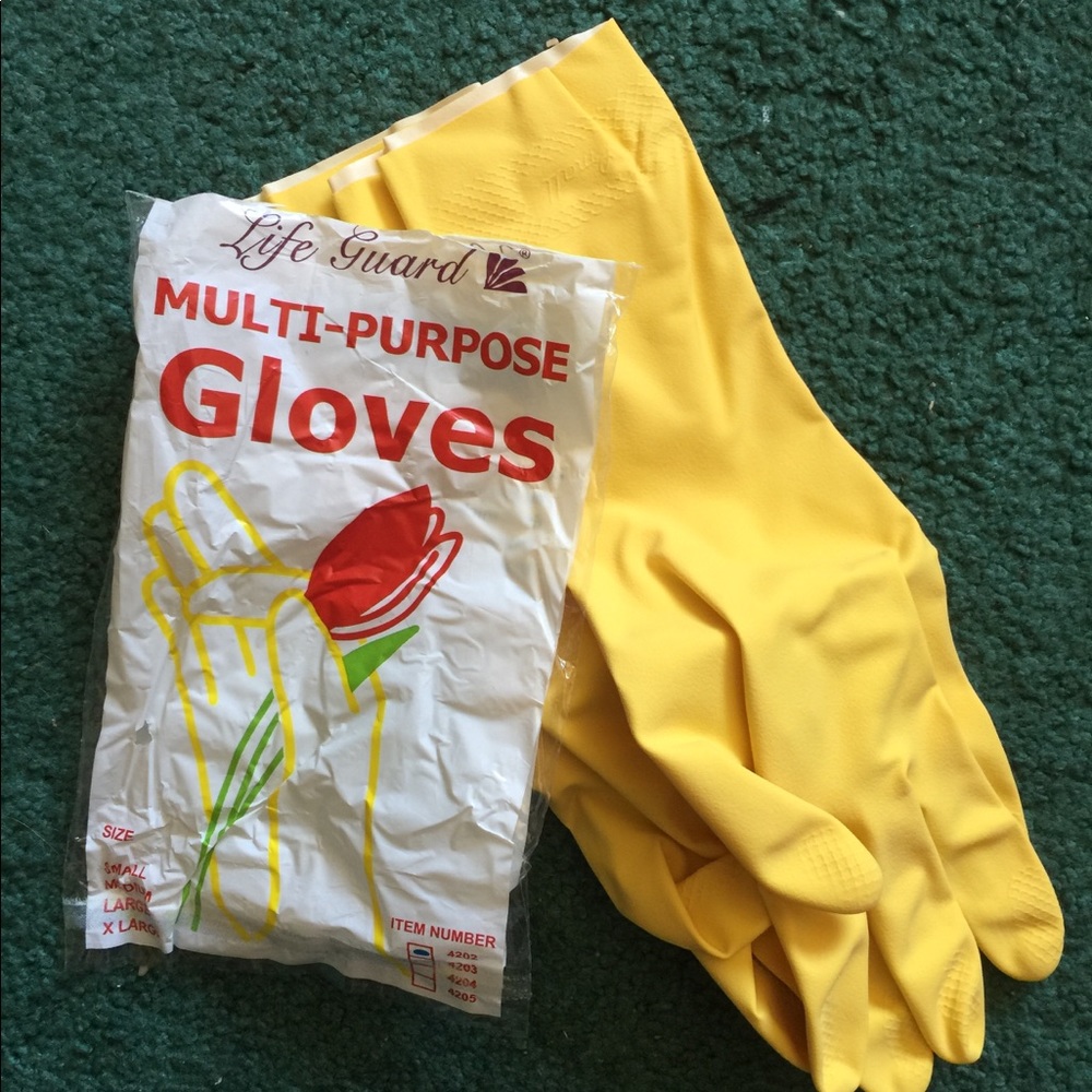 3 pr Vinyl gloves size small
